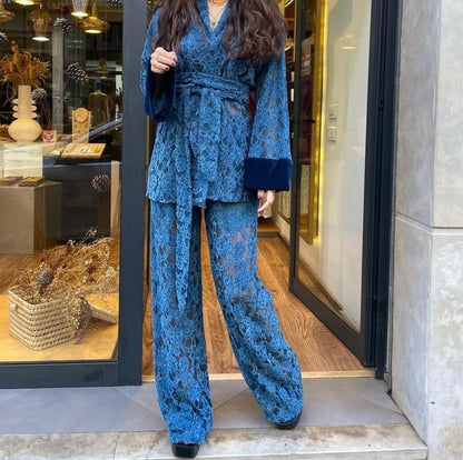 Ensemble en dentelle